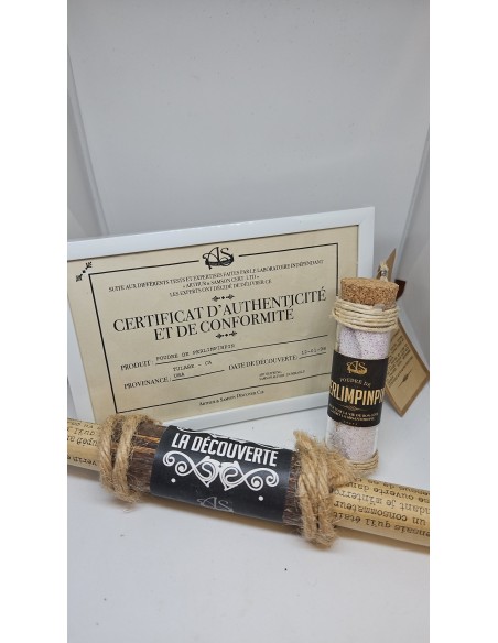 - 1 Certificat d'authenticité

- 1 Fiole de poudre de perlimpinpin

- 1 Parchemin