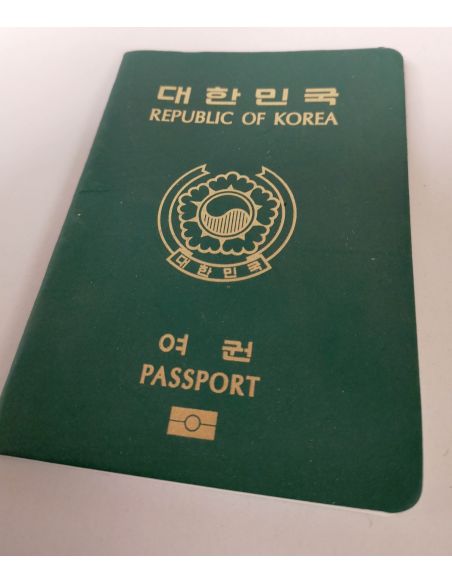 Faux passeport de la république de Corée